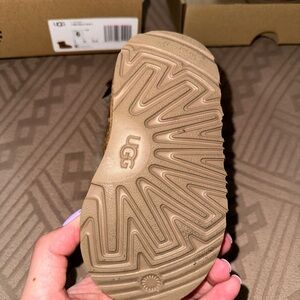 Uggs Mini Bailey Bow II (Toddler Size 6)